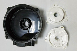 Máquina de moldeo por inyección horizontal de 160 toneladas con sujeción vertical