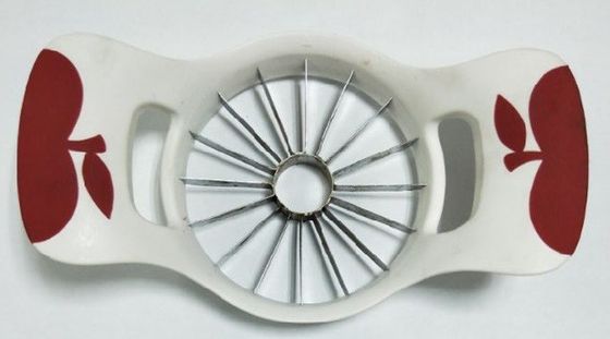 Máquina para hacer gajetas cortadoras de frutas 120 toneladas Máquina de moldeo por inyección vertical de doble color
