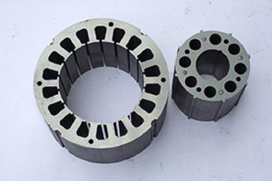 Máquina de moldeo por inyección de una sola diapositiva vertical de alta precisión BMC de 100 toneladas