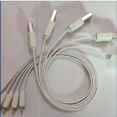 Máquina de moldeo por inyección de cables de datos de alta eficiencia de 55 toneladas con tipo C blanco
