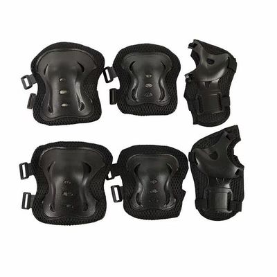Máquina de moldeo por inyección vertical de banco de trabajo bajo para equipo de protección de patineta