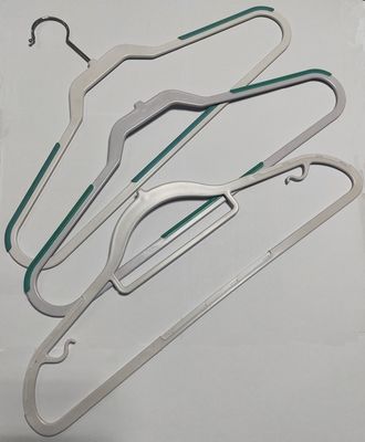 Máquina de moldeo por inyección vertical rotativa de 200 toneladas para colgantes de plástico