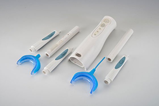 Máquina de moldeo por inyección vertical de alta eficiencia de 85 toneladas con una sola diapositiva