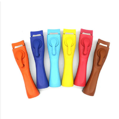 Máquina de moldeo por inyección rotativa vertical para manijas de utensilios de cocina
