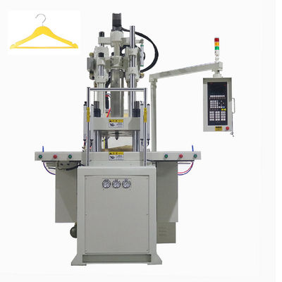 Máquina de moldeo por inyección vertical de doble deslizamiento de 85 toneladas para la fabricación de perchas