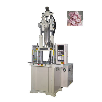 Máquina de moldeo por inyección vertical estándar de alta eficiencia para la fabricación de piezas de horquilla