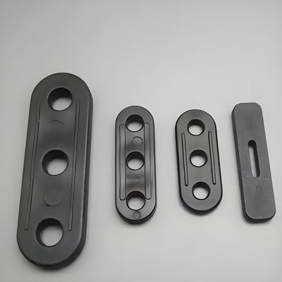 Máquina de moldeo por inyección vertical de alta velocidad de 55 toneladas para la fabricación de accesorios para soportes de carpa